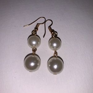 Pearl Earrings Hook style